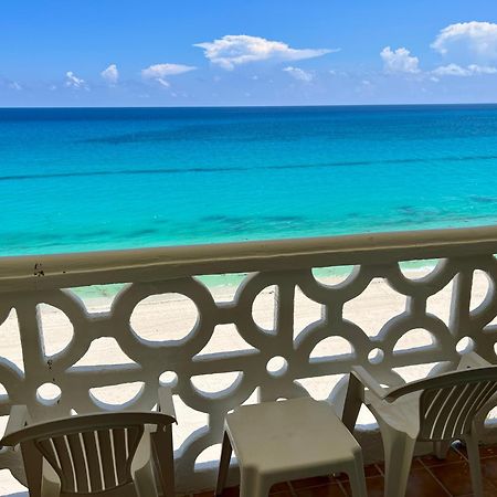 Beachside Apartments Cancun Ngoại thất bức ảnh