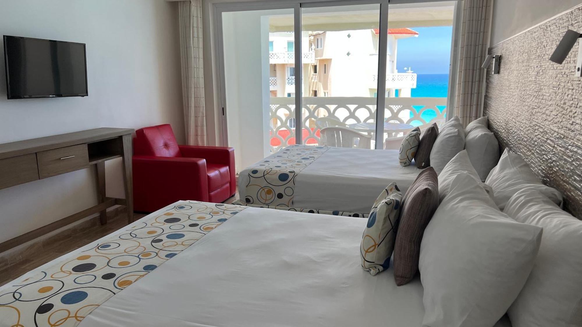 Beachside Apartments Cancun Ngoại thất bức ảnh