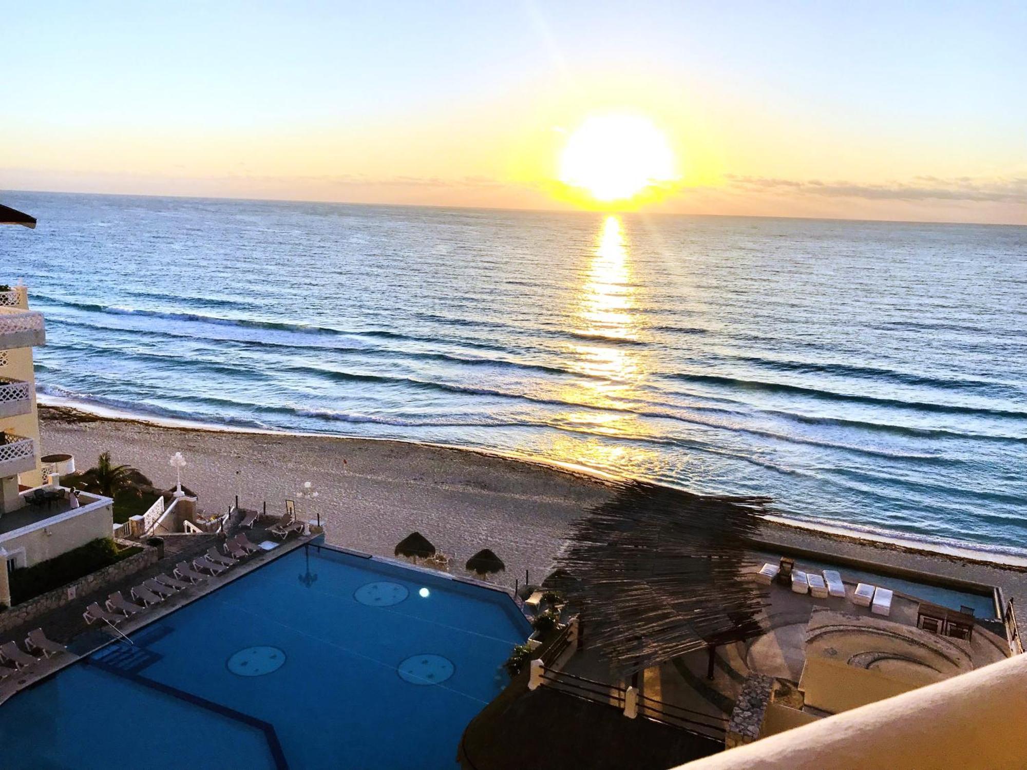 Beachside Apartments Cancun Ngoại thất bức ảnh