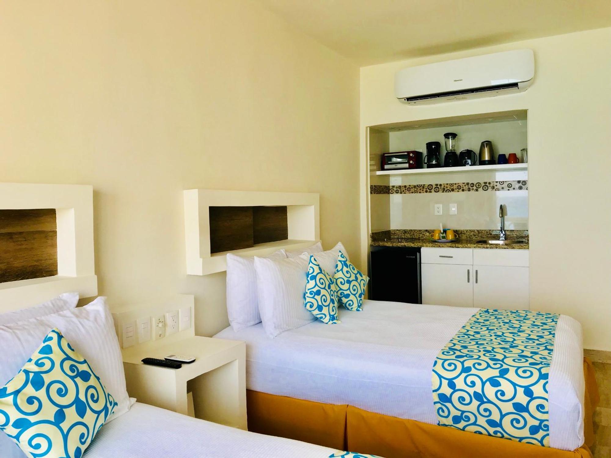 Beachside Apartments Cancun Ngoại thất bức ảnh