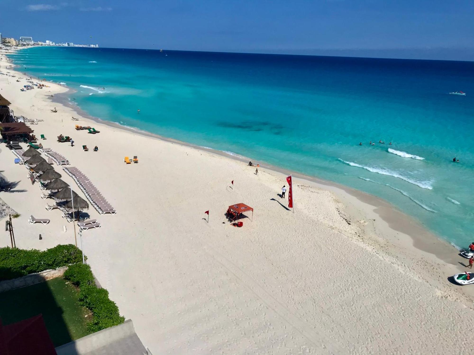 Beachside Apartments Cancun Ngoại thất bức ảnh